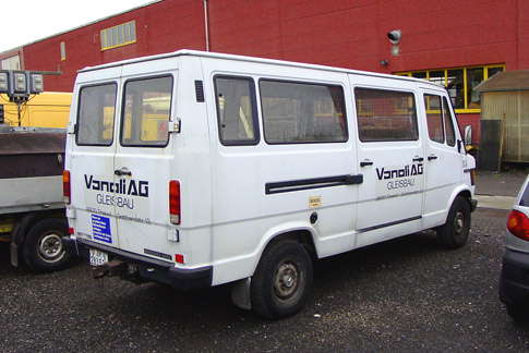 Mercedes Vario Personalbus - 15